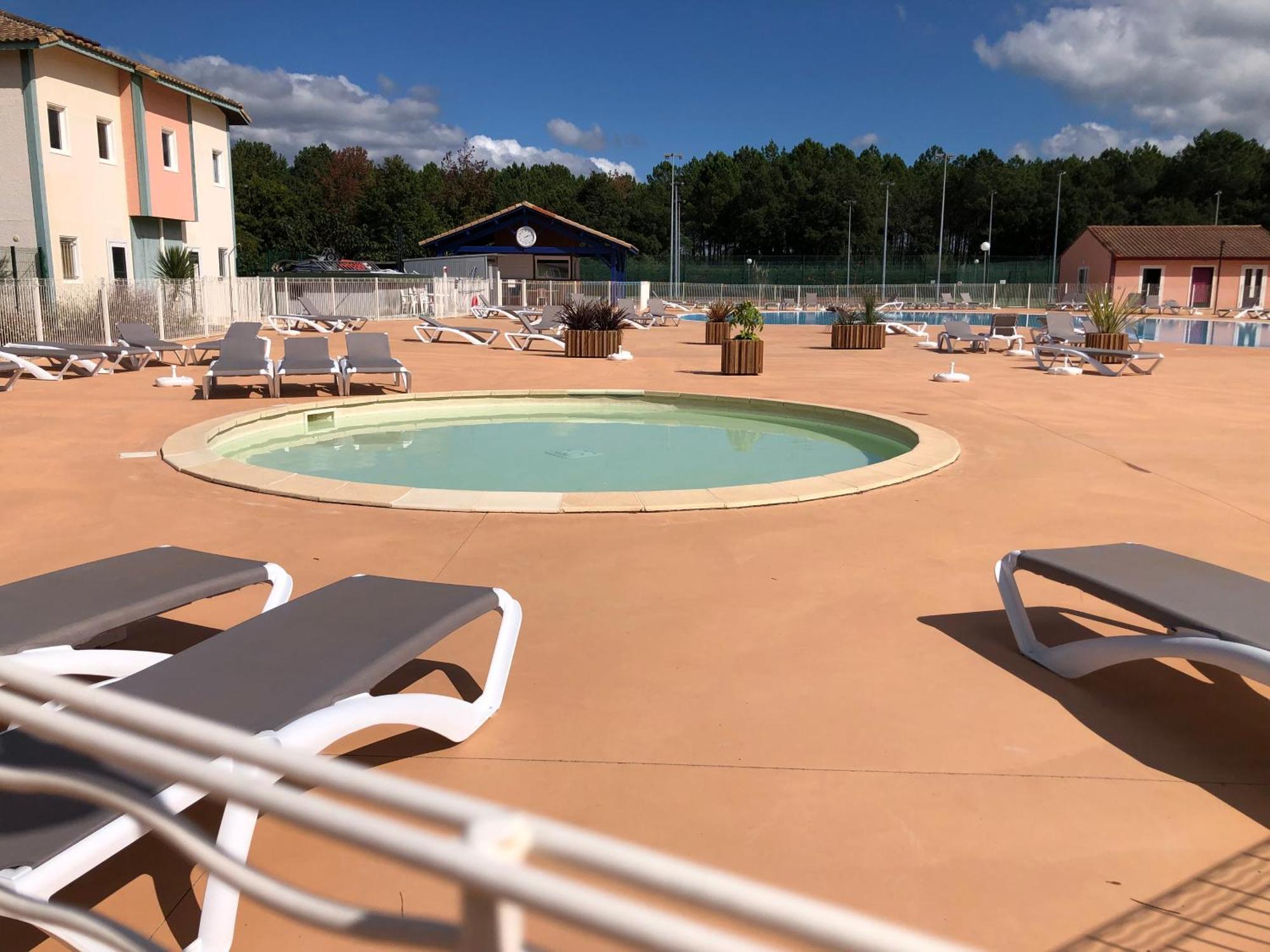 *jolie Maison Proche Et Marin, Avec Piscine, Tennis A Plage* * Soustons