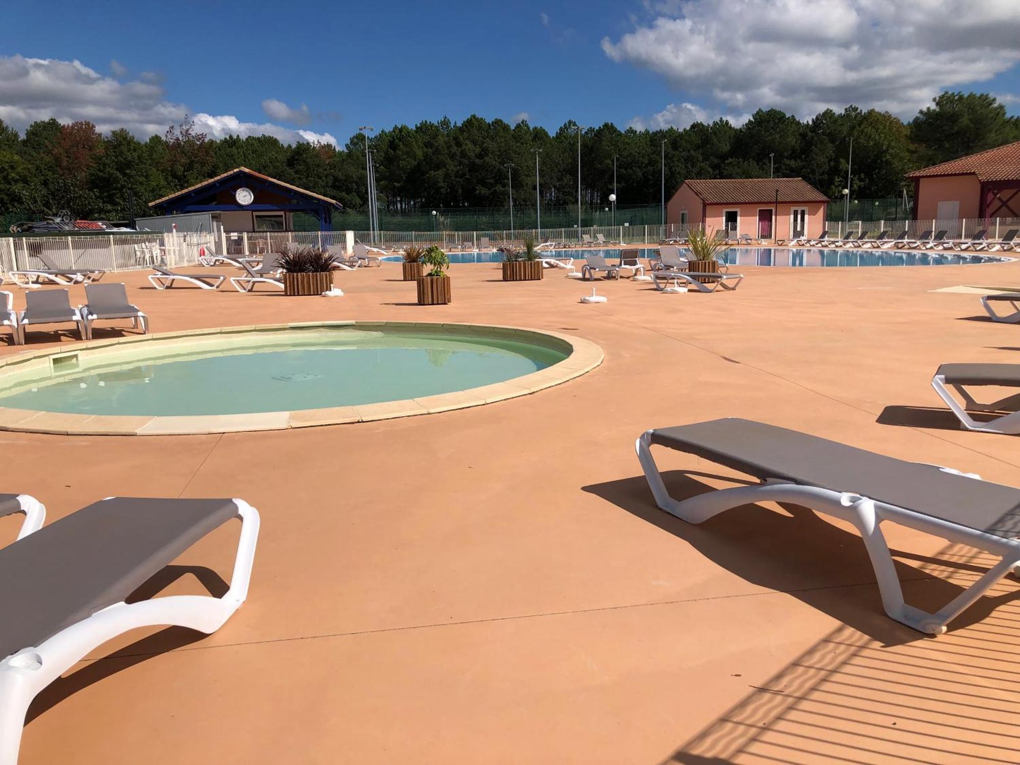 *jolie Maison Proche Et Marin, Avec Piscine, Tennis A Plage* * Soustons